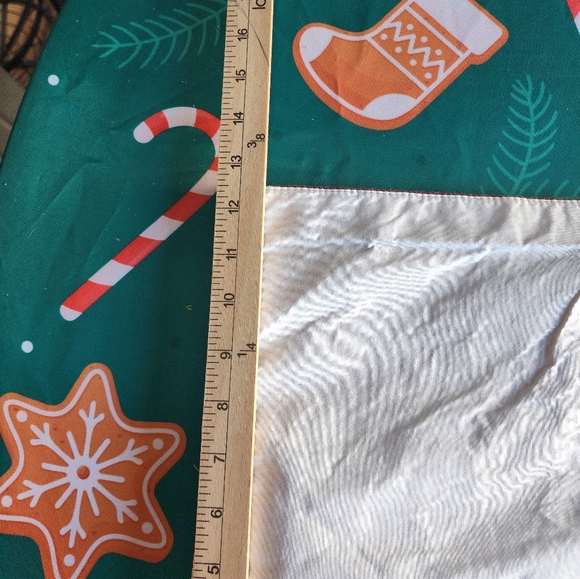 St. Nicholas christmas snowman runner - Picture 2 of 6